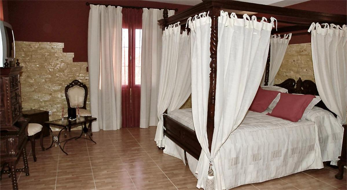 Hotel Los Conejos Мора Экстерьер фото